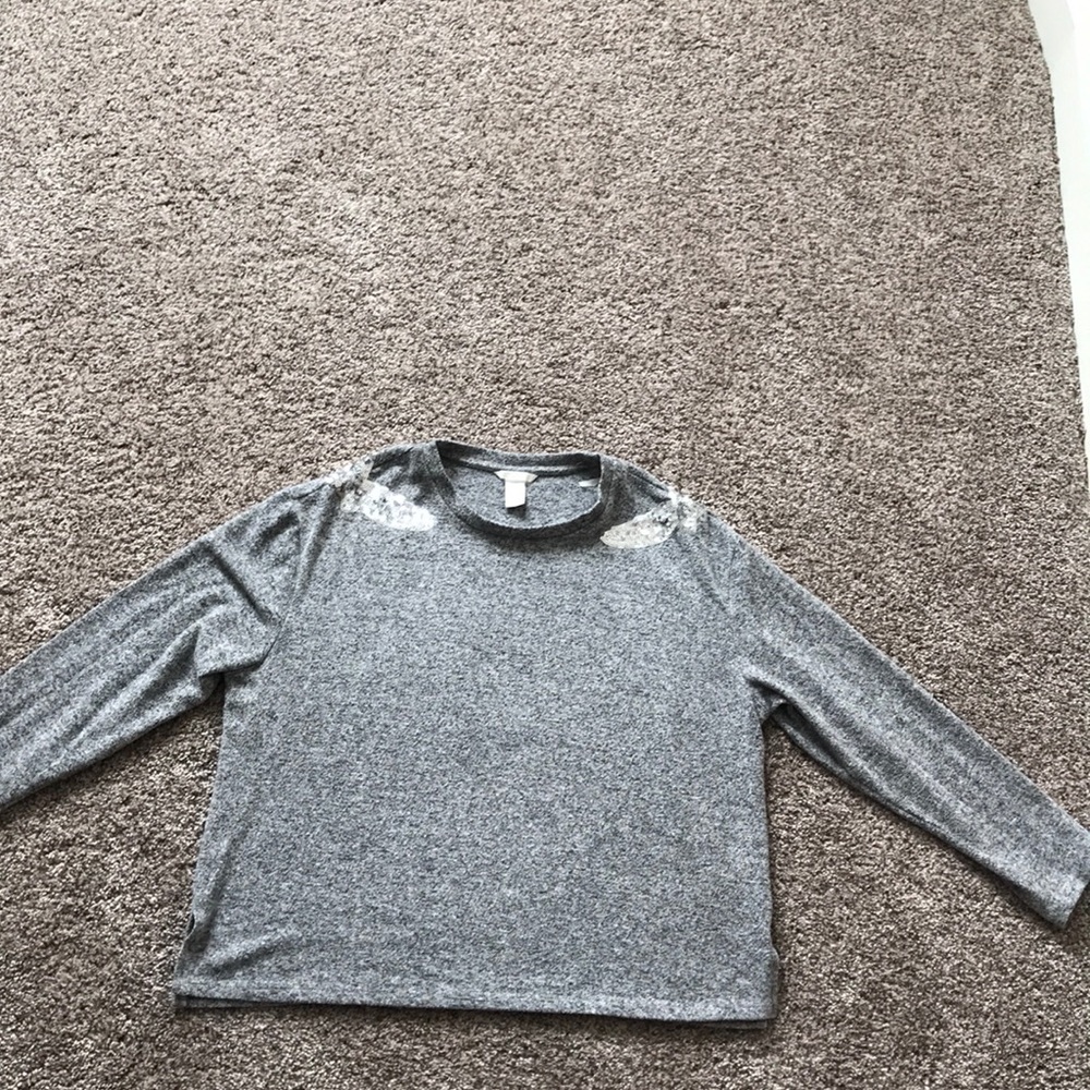 Grey sweater